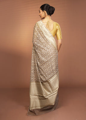 Grey Pure Cotton Saree With Blouse Piece