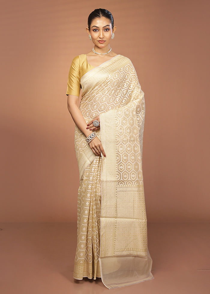 Cream Pure Cotton Saree With Blouse Piece