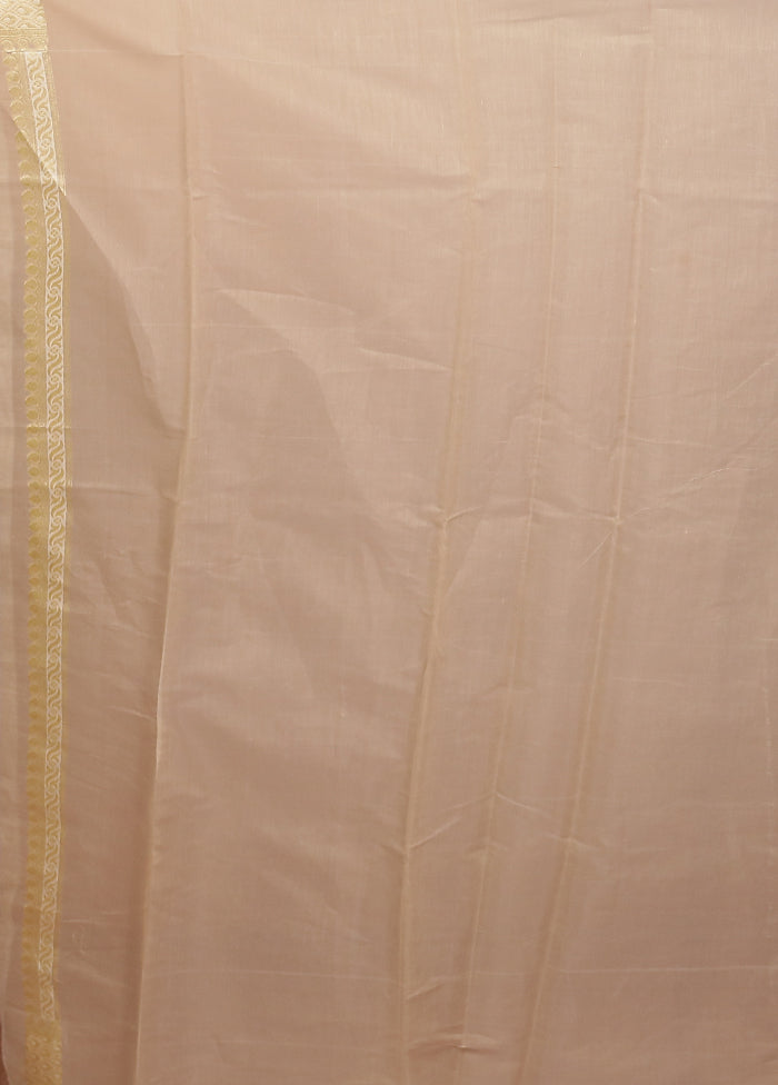 Cream Pure Cotton Saree With Blouse Piece