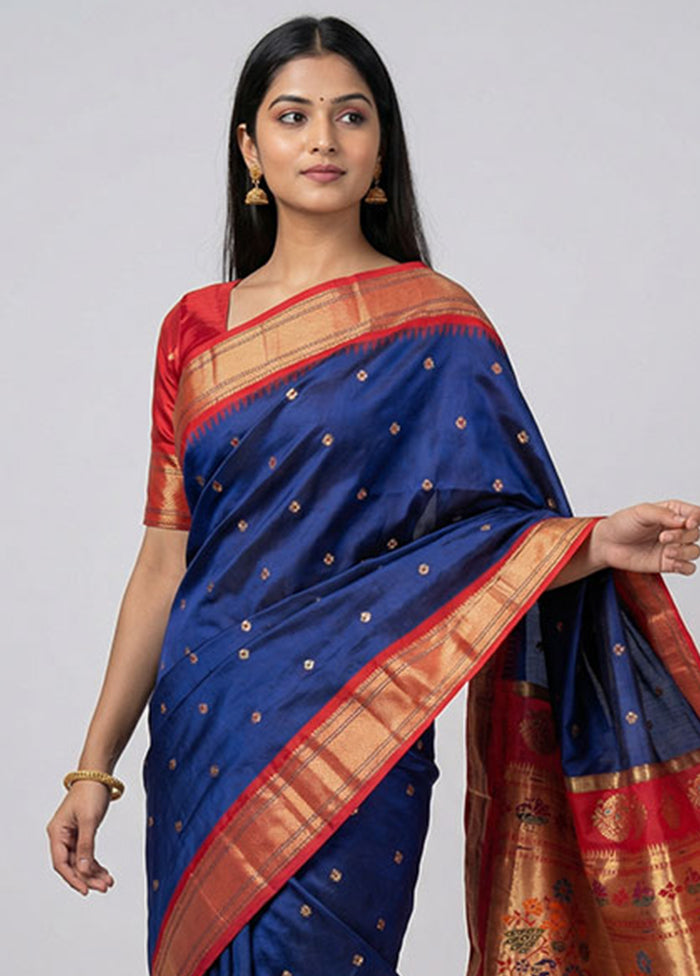Blue Handloom Kanchipuram Pure Silk Saree With Blouse Piece