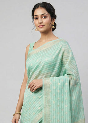 Green Cotton Saree With Blouse Piece