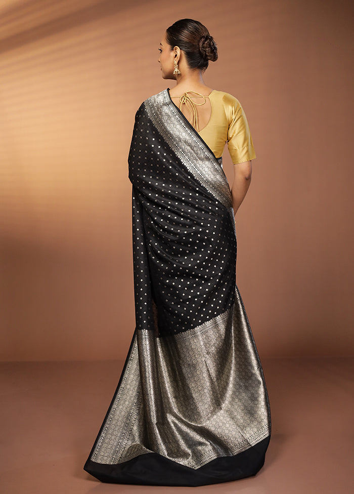 Black Uppada Silk Saree With Blouse Piece