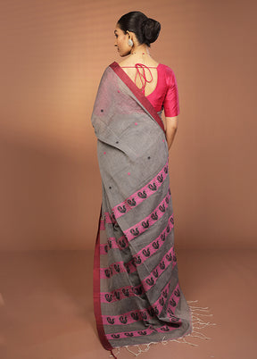 Grey Khadi Cotton Saree With Blouse Piece