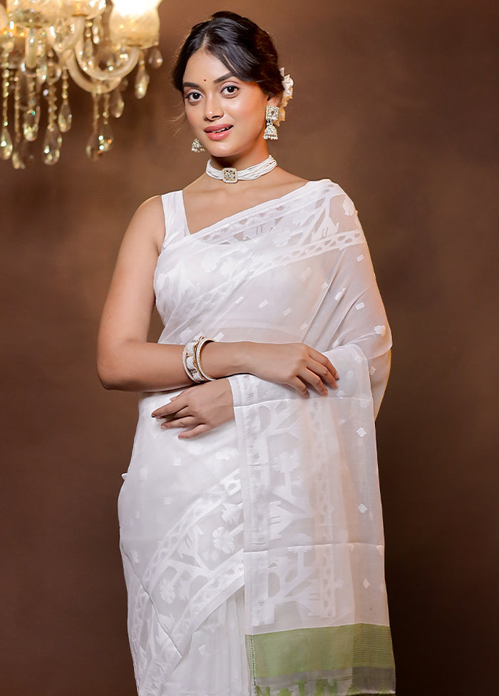 White Tant Jamdani Saree Without Blouse Piece