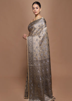 Cream Jamewar Silk Saree With Blouse Piece