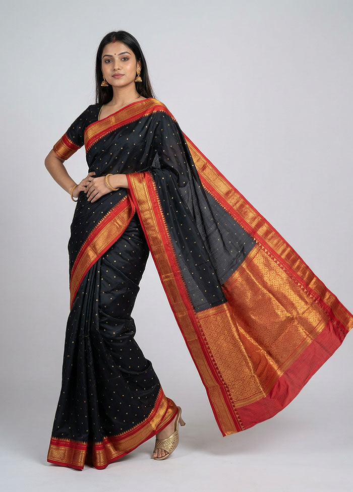 Black Kanjivaram Silk Saree With Blouse Piece