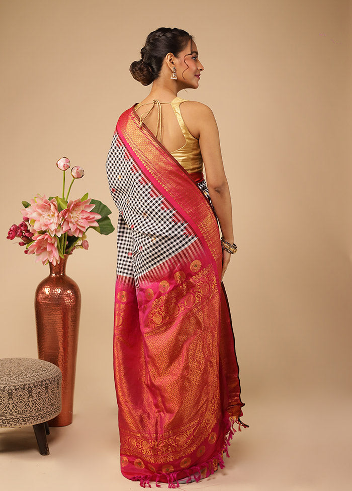 Multicolor Gadwal Pure Silk Saree Without Blouse Piece