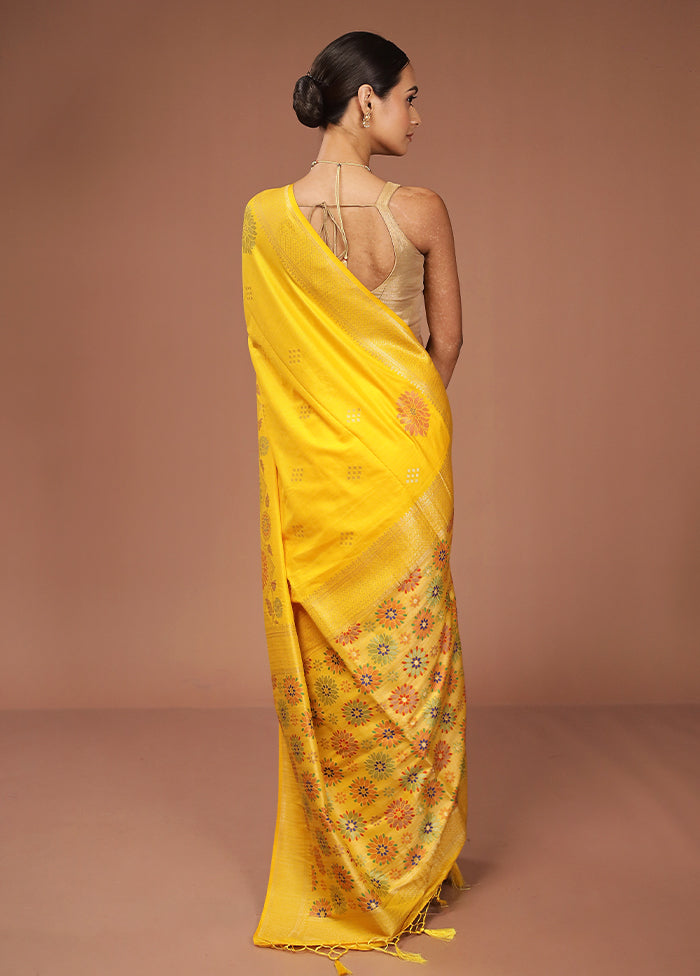 Yellow Dupion Silk Saree With Blouse Piece