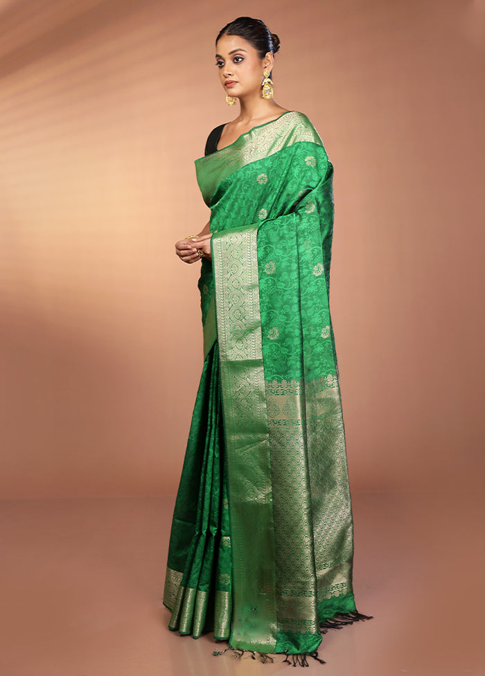 Green Kanjivaram Silk Saree With Blouse Piece