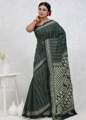 Green Kantha Stitch Pure Silk Saree Without Blouse Piece - Indian Silk House Agencies