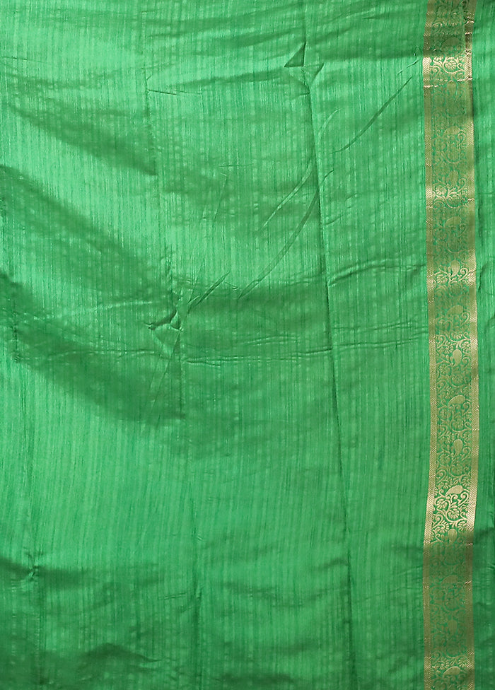 Green Dupion Silk Saree With Blouse Piece