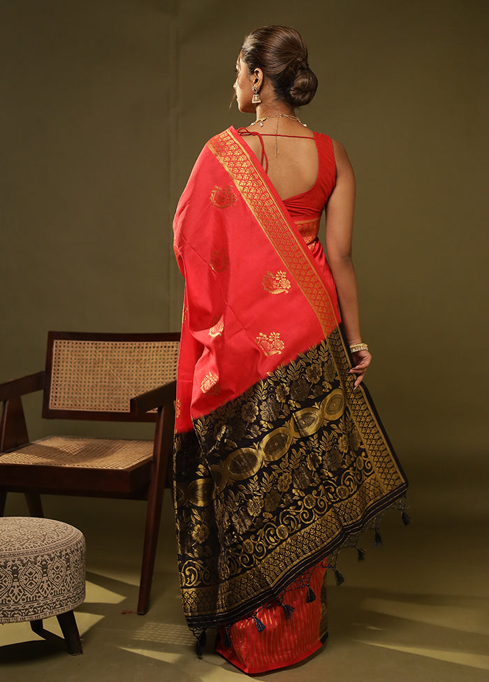 Red Dupion Silk Saree With Blouse Piece