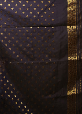 Red Dupion Silk Saree With Blouse Piece