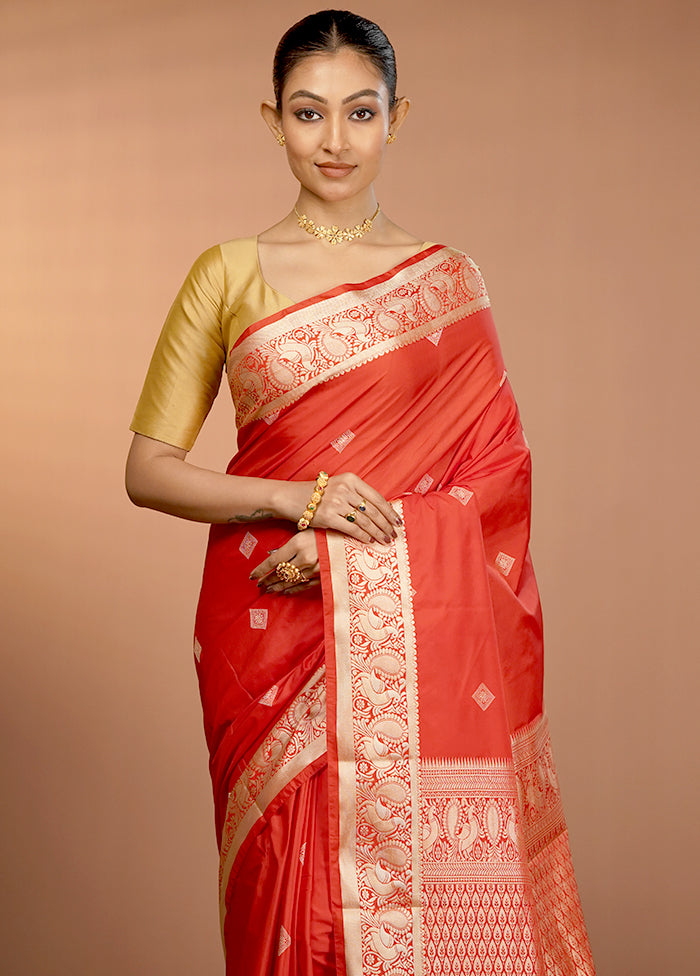 Red Kanjivaram Silk Saree With Blouse Piece