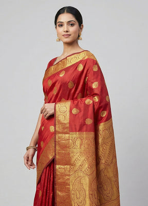Maroon Handloom Kanjivaram Pure Silk Saree With Blouse Piece