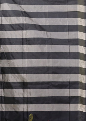 Black Kanjivaram Silk Saree With Blouse Piece