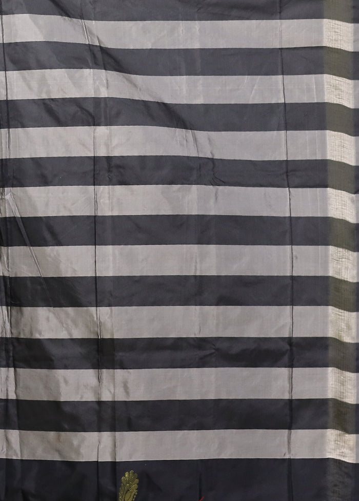 Black Kanjivaram Silk Saree With Blouse Piece