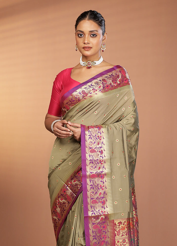 Grey Kanjivaram Silk Saree With Blouse Piece