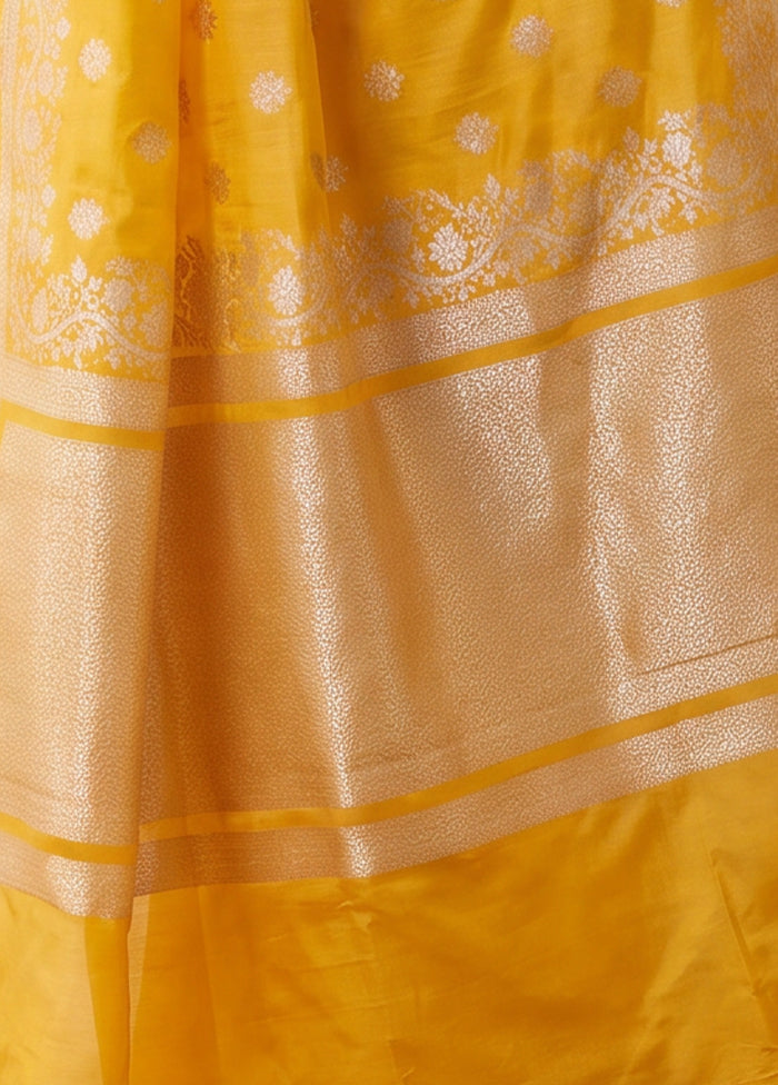 Yellow Katan Silk Saree With Blouse Piece