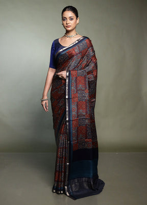 Blue Handloom Chiffon Pure Silk Saree With Blouse Piece