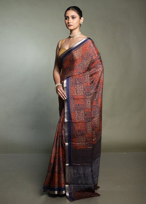Multicolor Handloom Chiffon Pure Silk Saree With Blouse Piece