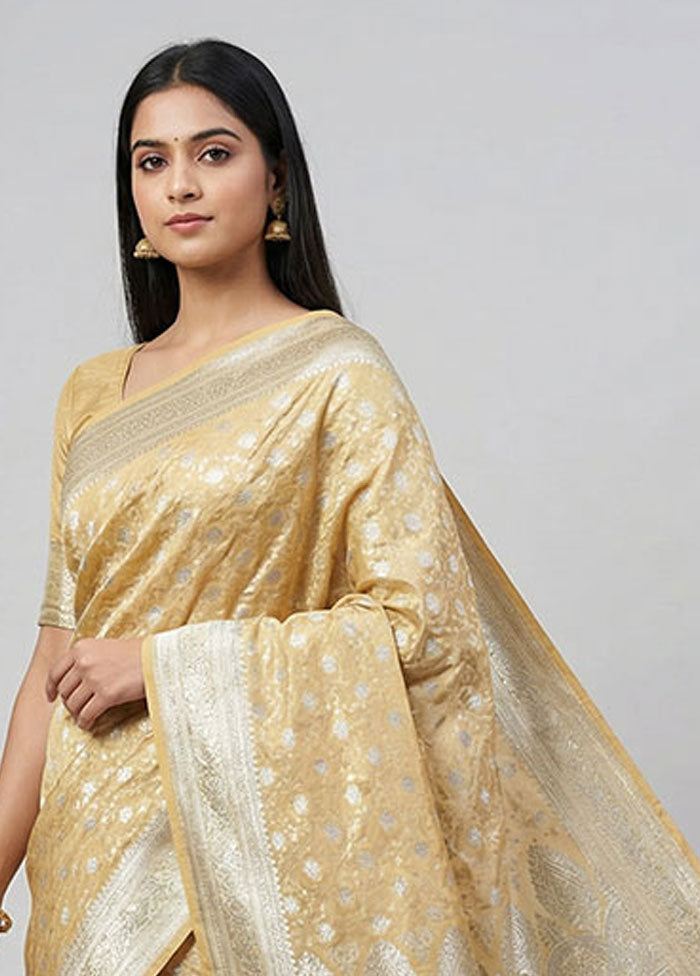 Yellow Tanchoi Silk Saree With Blouse Piece