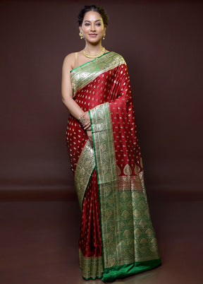 Maroon Handloom Banarasi Pure Silk Saree With Blouse Piece
