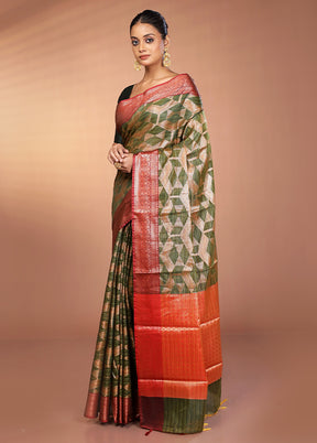 Green Kora Silk Saree With Blouse Piece
