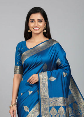 Blue Banarasi Silk Saree With Blouse Piece
