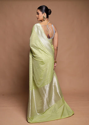 Green Uppada Silk Saree With Blouse Piece