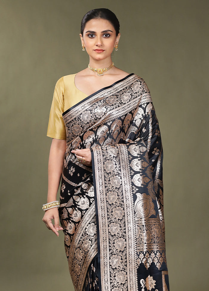 Black Banarasi Silk Saree With Blouse Piece