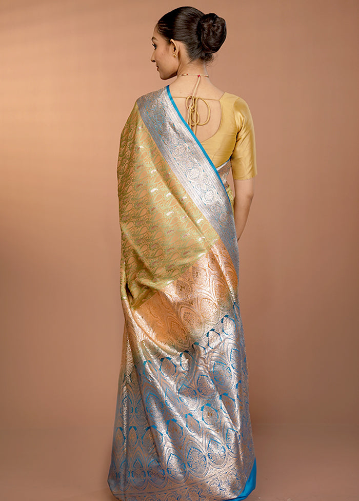Green Tanchoi Silk Saree With Blouse Piece