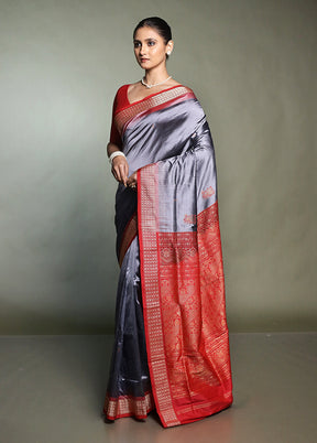 Grey Handloom Bomkai Pure Silk Saree With Blouse Piece