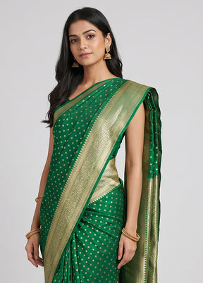 Green Uppada Silk Saree With Blouse Piece