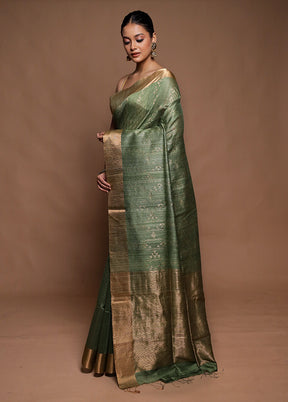 Green Handloom Matka Pure Silk Saree With Blouse Piece