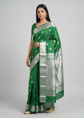 Green Kanjivaram Silk Saree With Blouse Piece