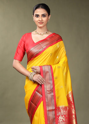 Yellow Kanjivaram Silk Saree With Blouse Piece