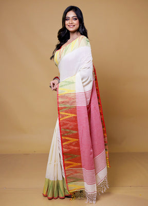 White Cotton Saree With Blouse Piece