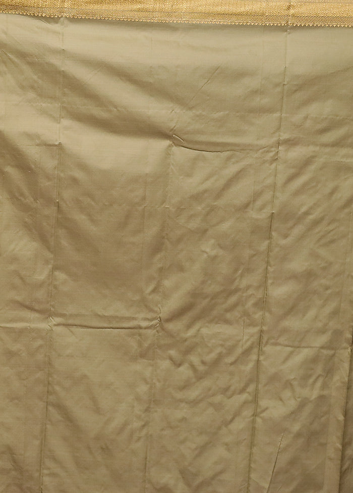 Cream Kanjivaram Silk Saree With Blouse Piece