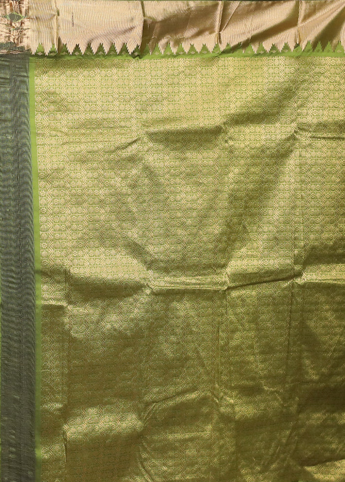 Green Kanjivaram Silk Saree With Blouse Piece