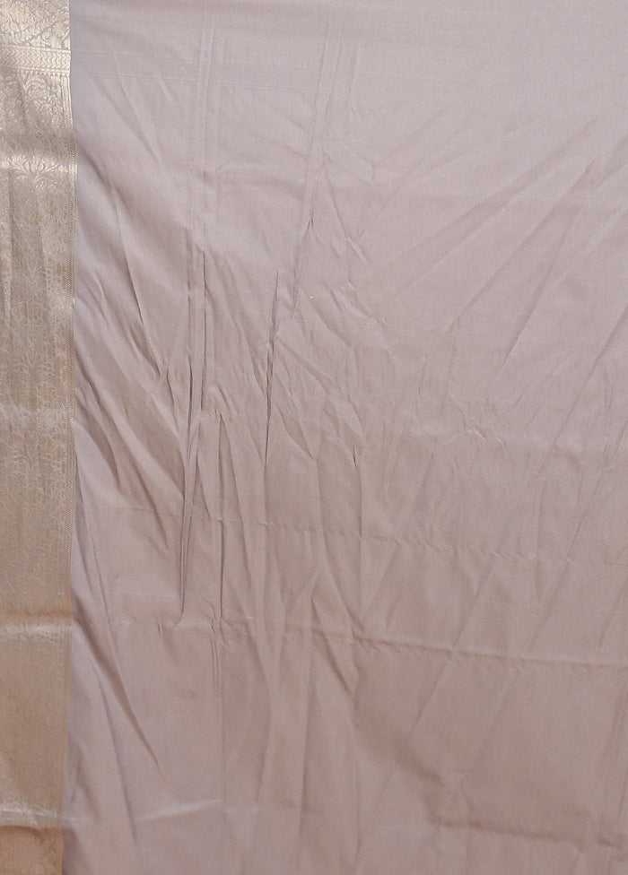 Grey Uppada Silk Saree With Blouse Piece
