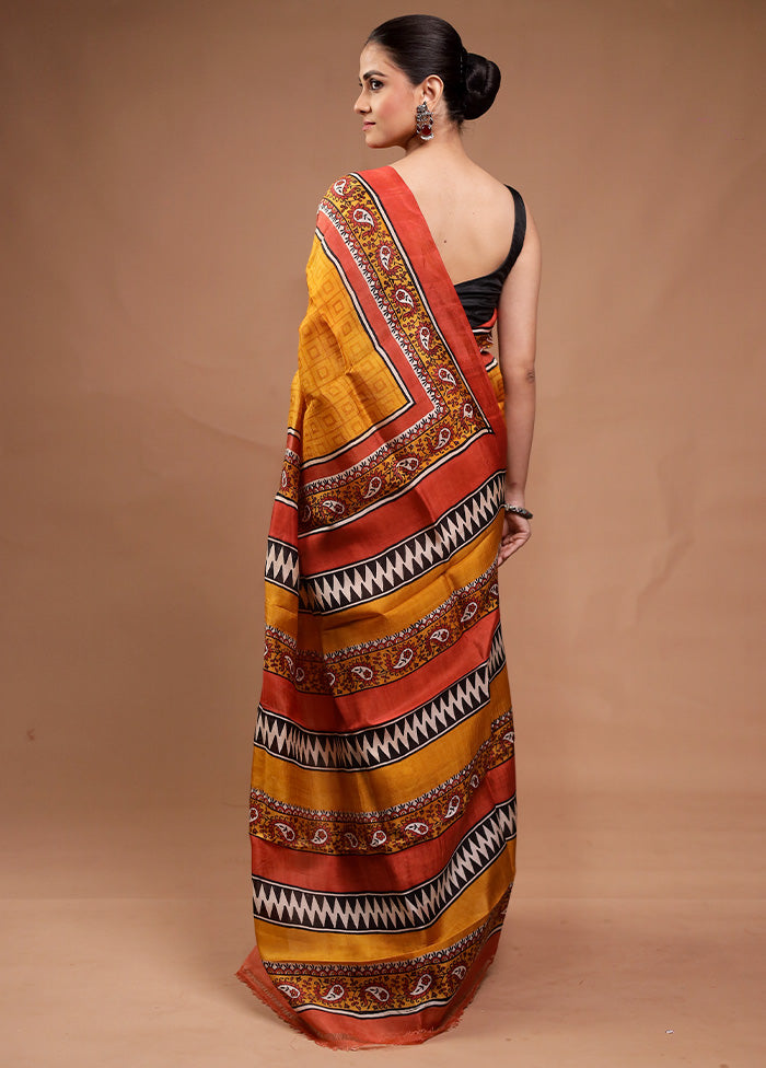 Yellow Printed Silk Saree Without Blouse Piece