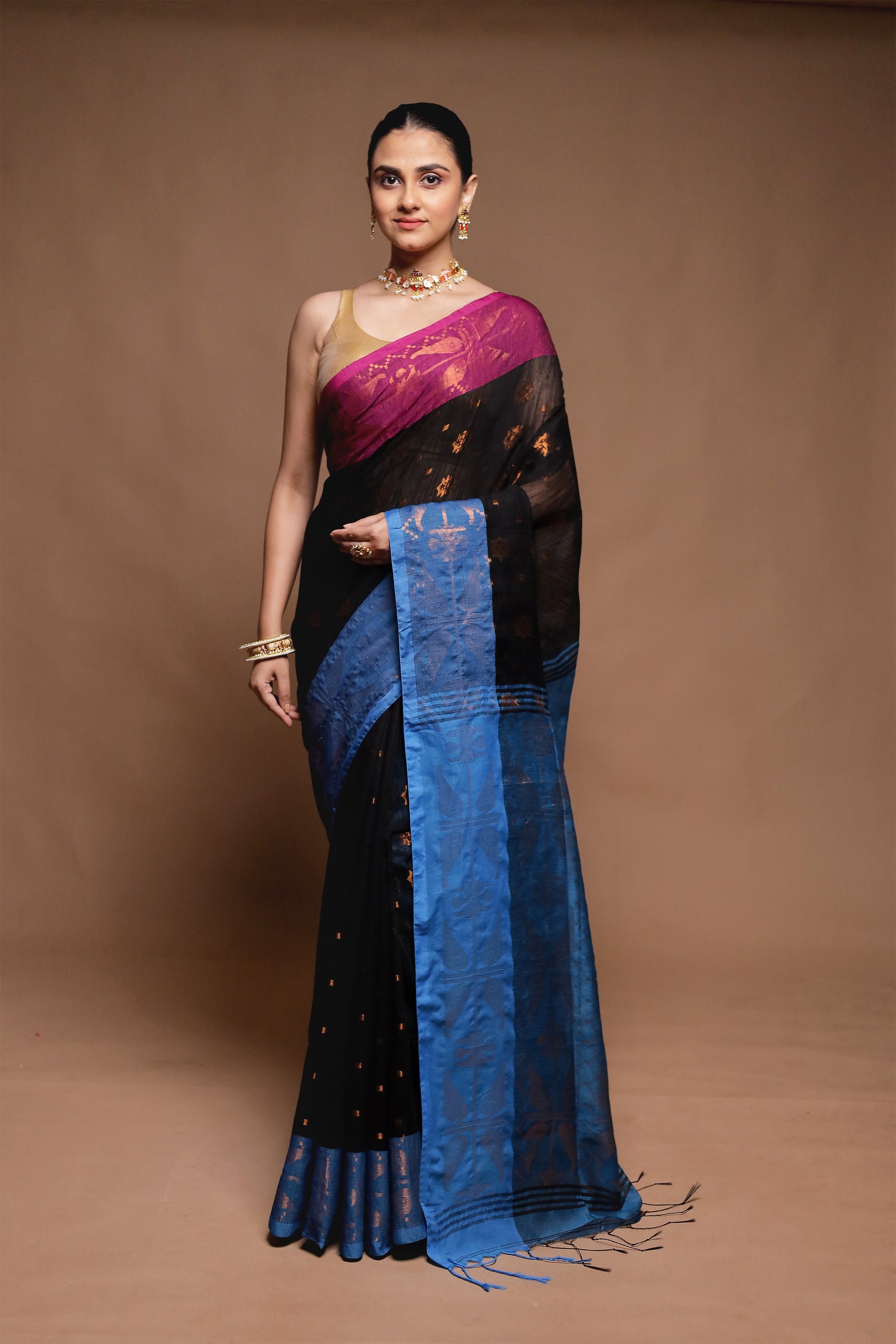 Black Cotton Saree With Blouse Piece
