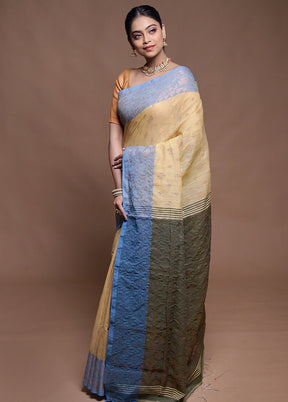 Cream Cotton Saree With Blouse Piece