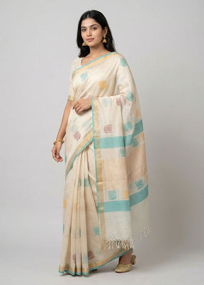 Cream Handloom Tussar Pure Silk Saree With Blouse Piece