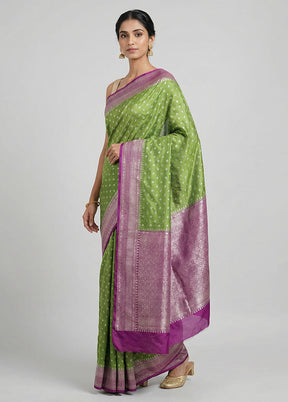 Green Dupion Silk Saree With Blouse Piece