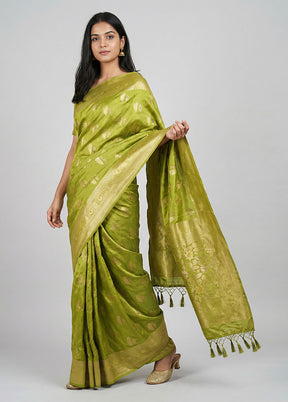 Green Dupion Silk Saree With Blouse Piece