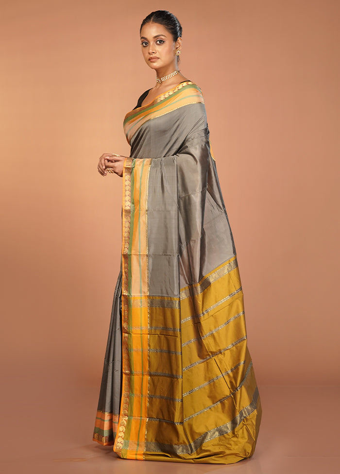 Grey Kanjivaram Silk Saree With Blouse Piece