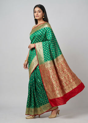 Green Tanchoi Silk Saree With Blouse Piece