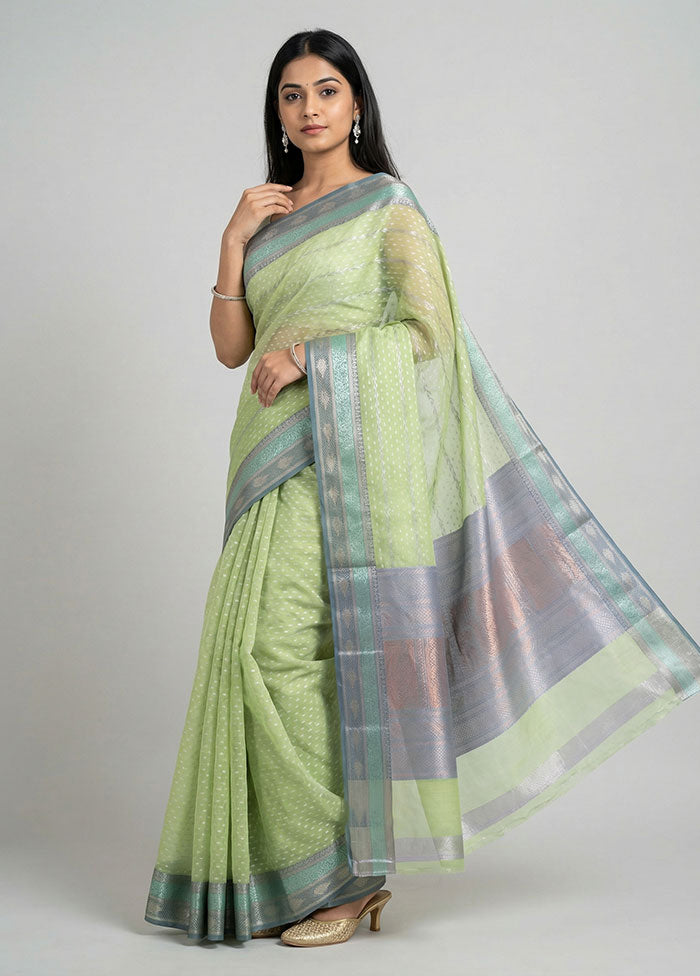 Green Organza Saree With Blouse Piece